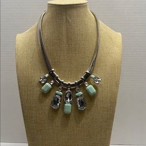 Express necklace